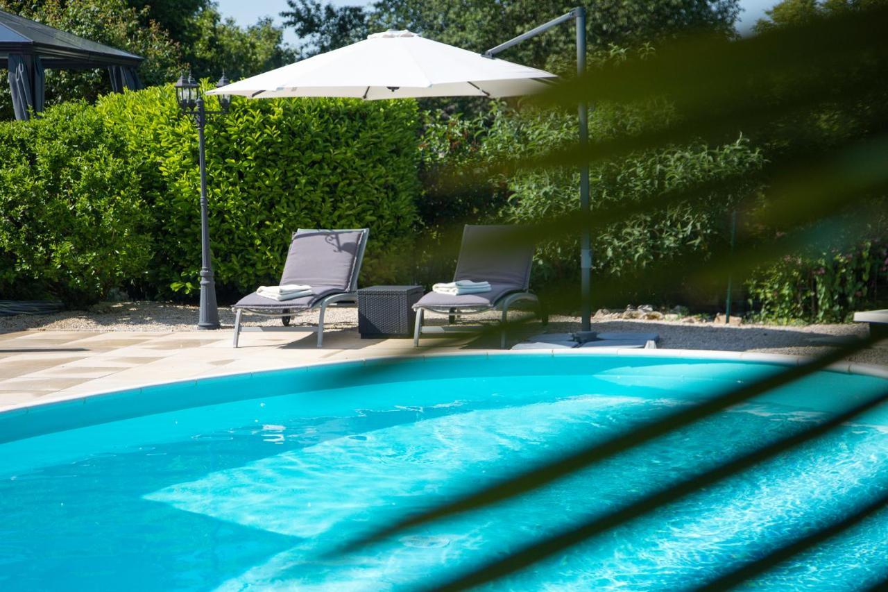 Domaine Des Pierres Blanches - Chambres D'Hotes Carlux Экстерьер фото
