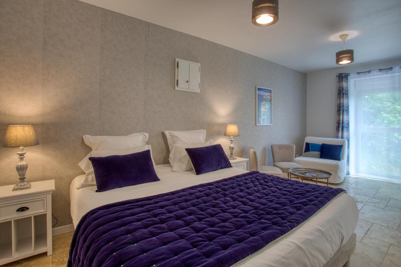 Domaine Des Pierres Blanches - Chambres D'Hotes Carlux Экстерьер фото
