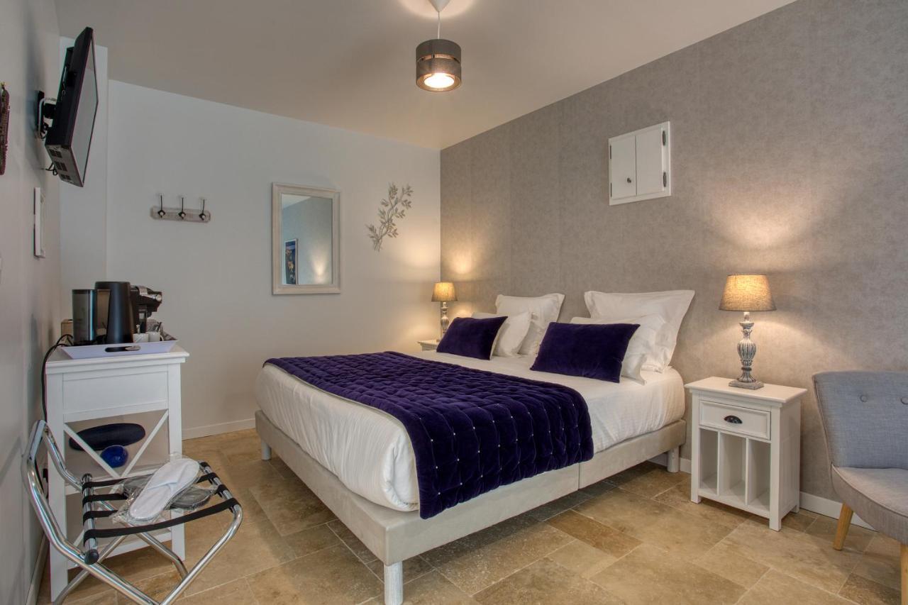 Domaine Des Pierres Blanches - Chambres D'Hotes Carlux Экстерьер фото